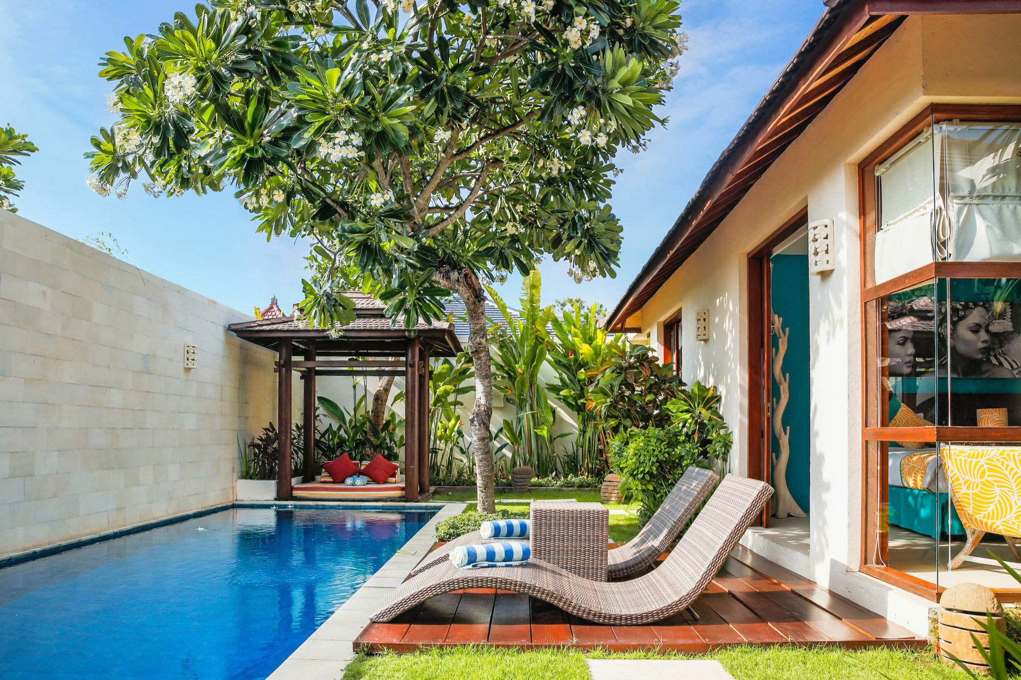 Samana Villas Легиан Экстерьер фото